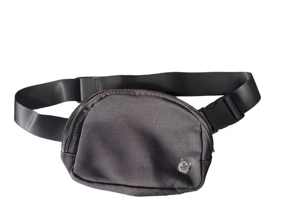 HALARA Handbags - Halara Black Nylon Belt Bag Fanny Pack Adjustable Crossbody Travel Everyday